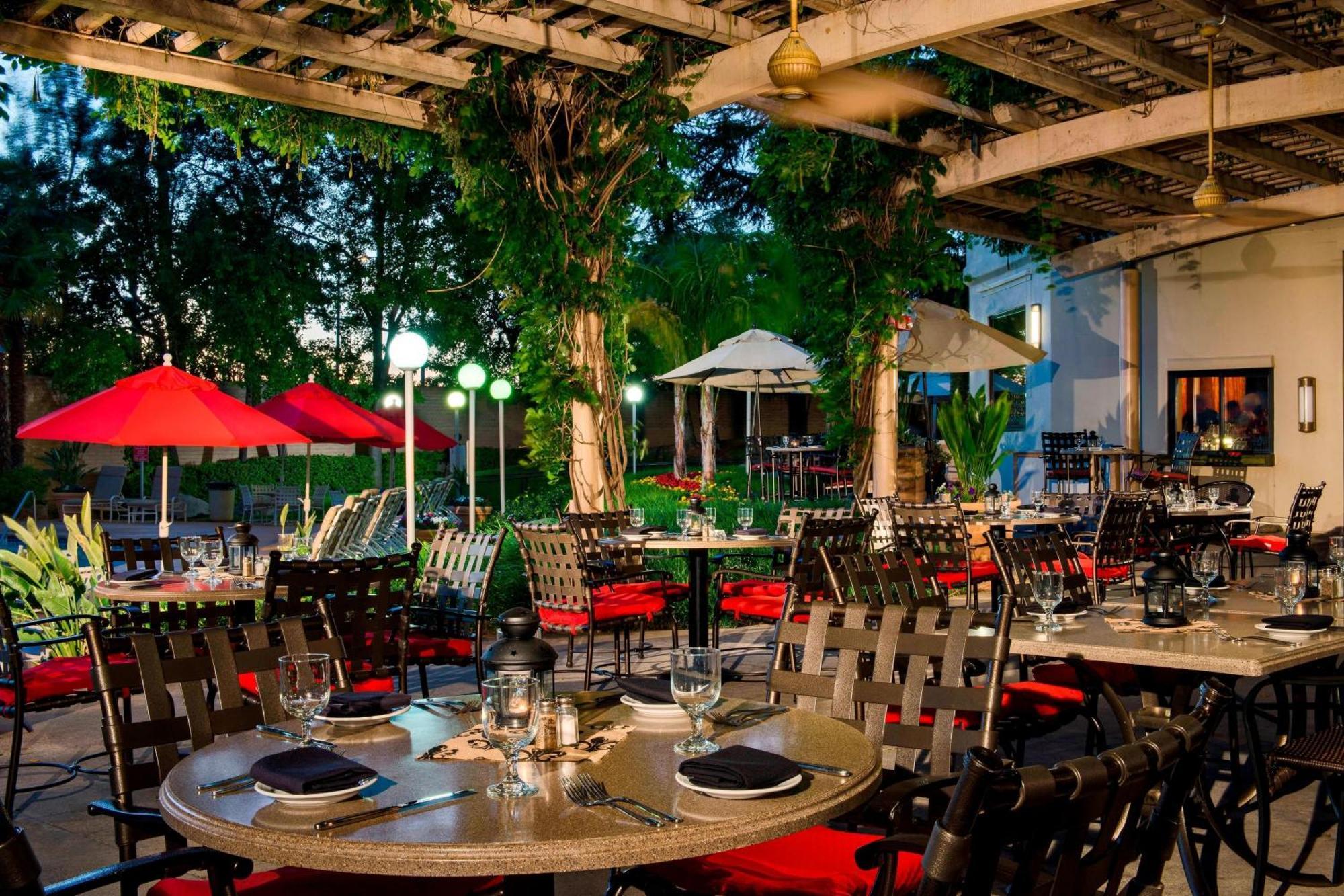 Sacramento Marriott Rancho Cordova Hotel Екстериор снимка